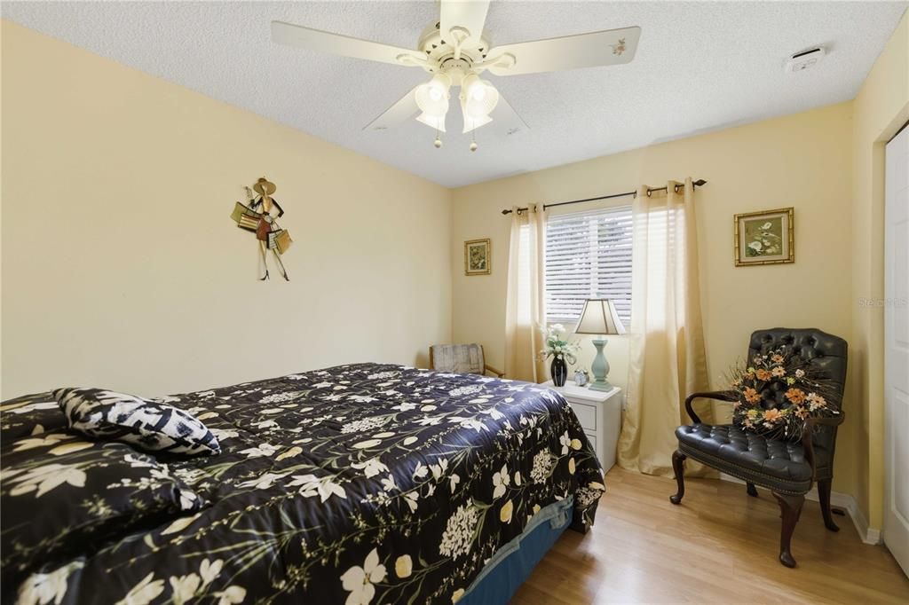 En Venta: $220,000 (2 camas, 2 baños, 1008 Pies cuadrados)