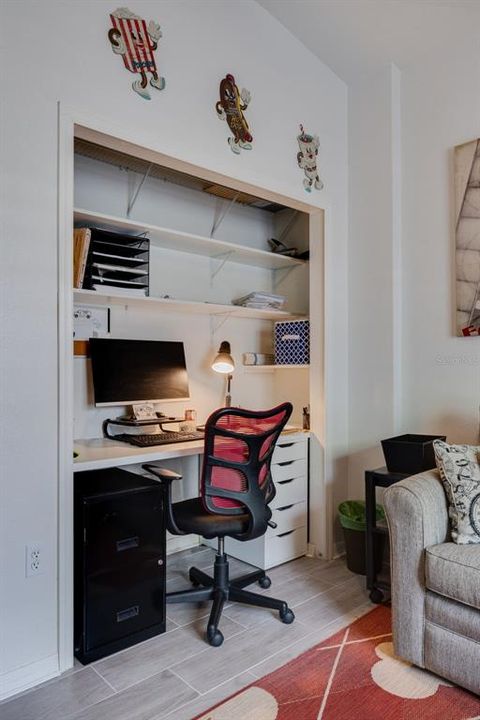 For Sale: $399,999 (3 beds, 2 baths, 1844 Square Feet)