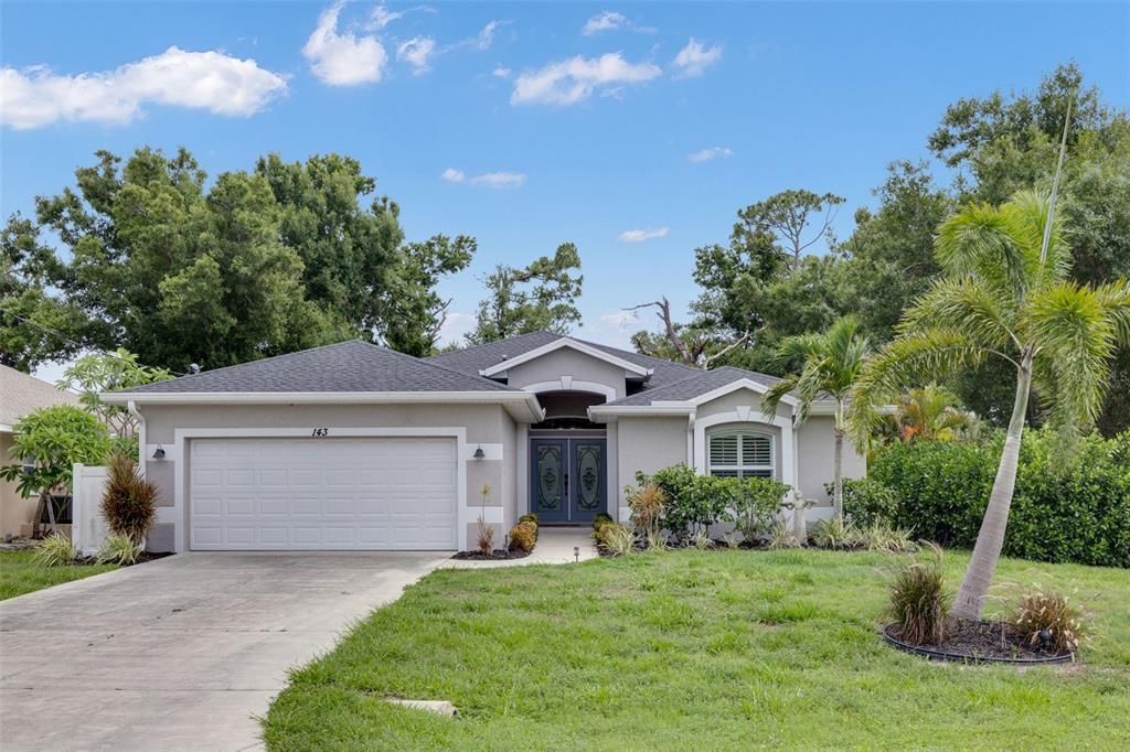 For Sale: $399,999 (3 beds, 2 baths, 1844 Square Feet)