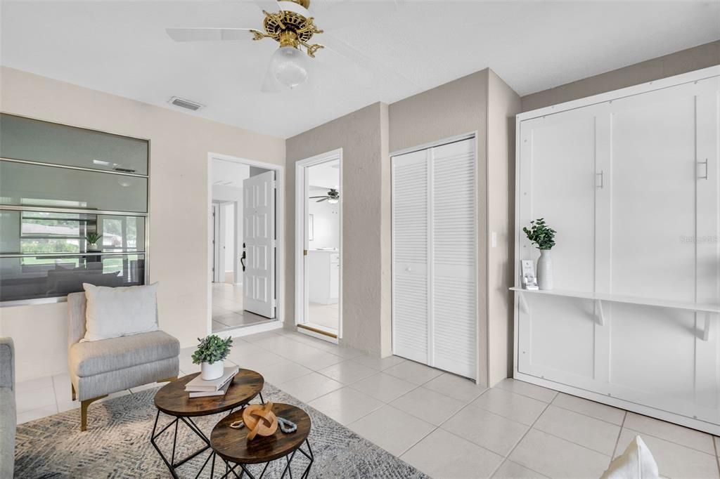 For Sale: $319,900 (2 beds, 2 baths, 1289 Square Feet)