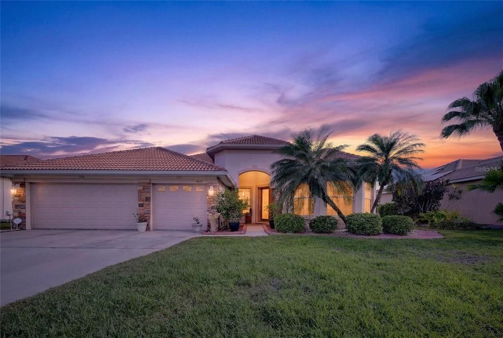 For Sale: $620,000 (4 beds, 3 baths, 2625 Square Feet)