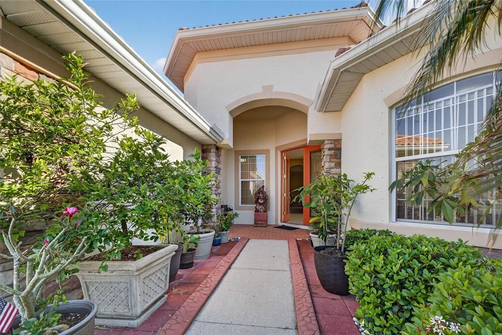 For Sale: $620,000 (4 beds, 3 baths, 2625 Square Feet)