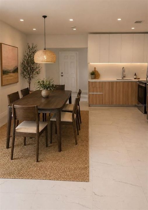 En Venta: $749,000 (4 camas, 3 baños, 2210 Pies cuadrados)