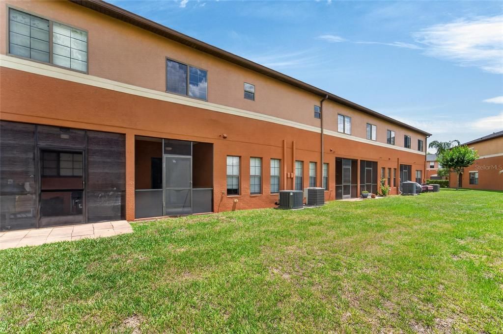 В аренду: $1,895 (2 спален, 2 ванн, 1290 Квадратных фут)