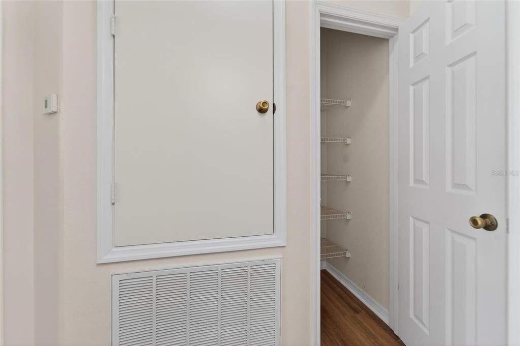 В аренду: $1,895 (2 спален, 2 ванн, 1290 Квадратных фут)