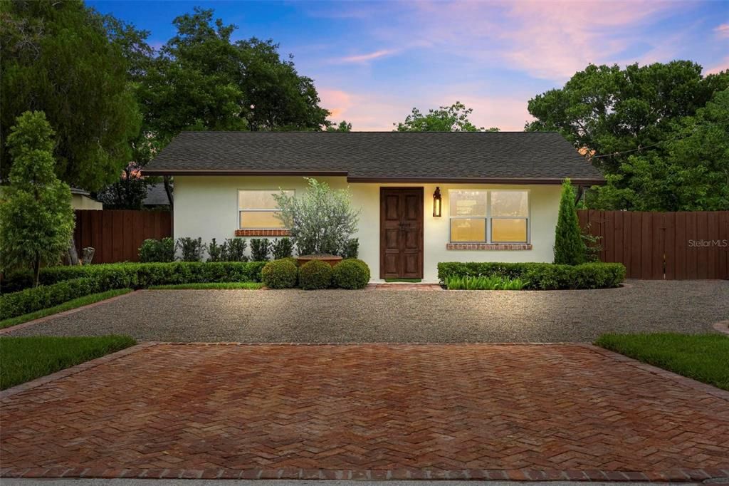 En Venta: $395,000 (2 camas, 1 baños, 754 Pies cuadrados)