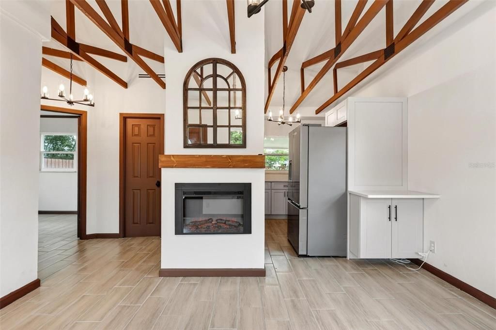 En Venta: $395,000 (2 camas, 1 baños, 754 Pies cuadrados)