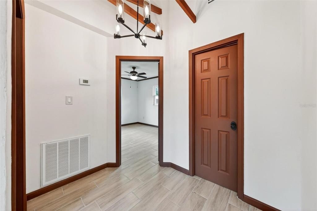 En Venta: $395,000 (2 camas, 1 baños, 754 Pies cuadrados)