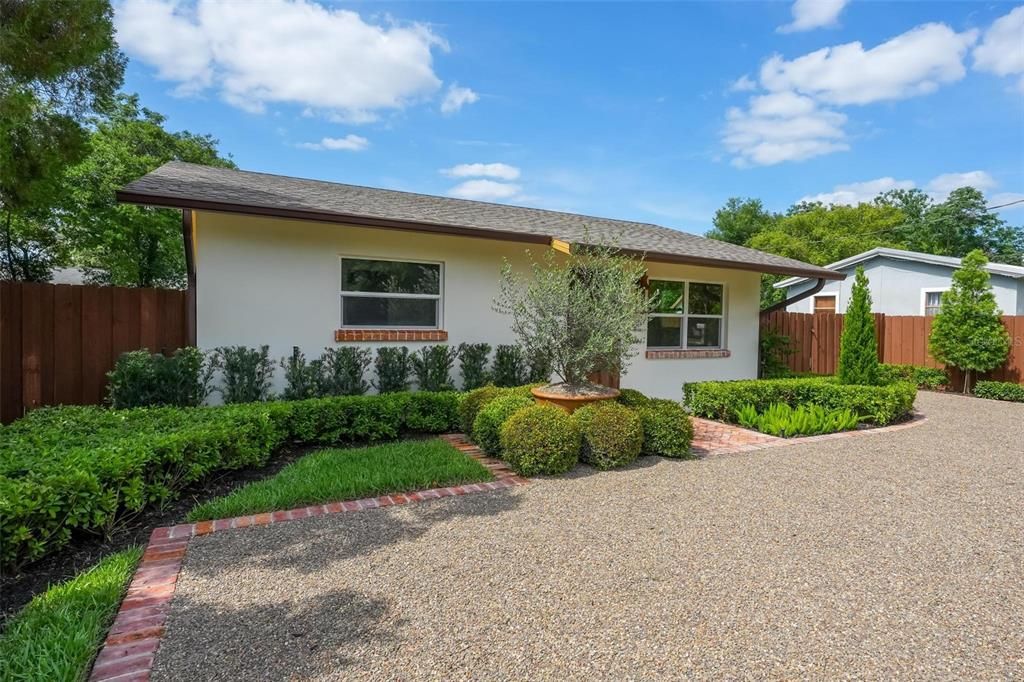 En Venta: $395,000 (2 camas, 1 baños, 754 Pies cuadrados)
