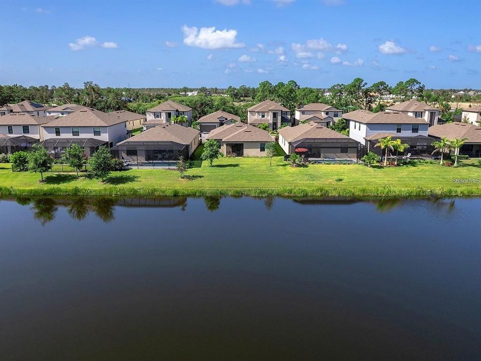 For Sale: $349,000 (3 beds, 2 baths, 1681 Square Feet)