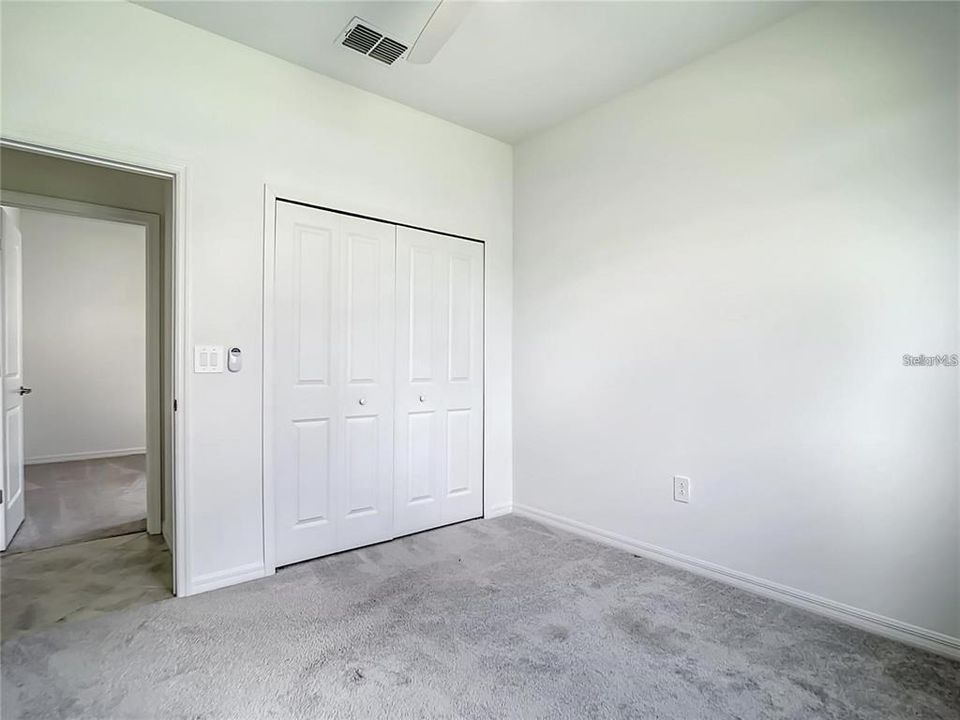 For Sale: $349,000 (3 beds, 2 baths, 1681 Square Feet)