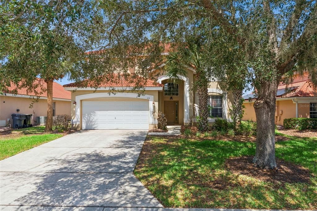 For Rent: $3,900 (6 beds, 5 baths, 2771 Square Feet)