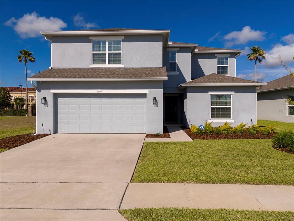 For Sale: $599,000 (5 beds, 3 baths, 2707 Square Feet)