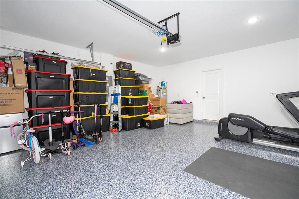 For Sale: $599,000 (5 beds, 3 baths, 2707 Square Feet)