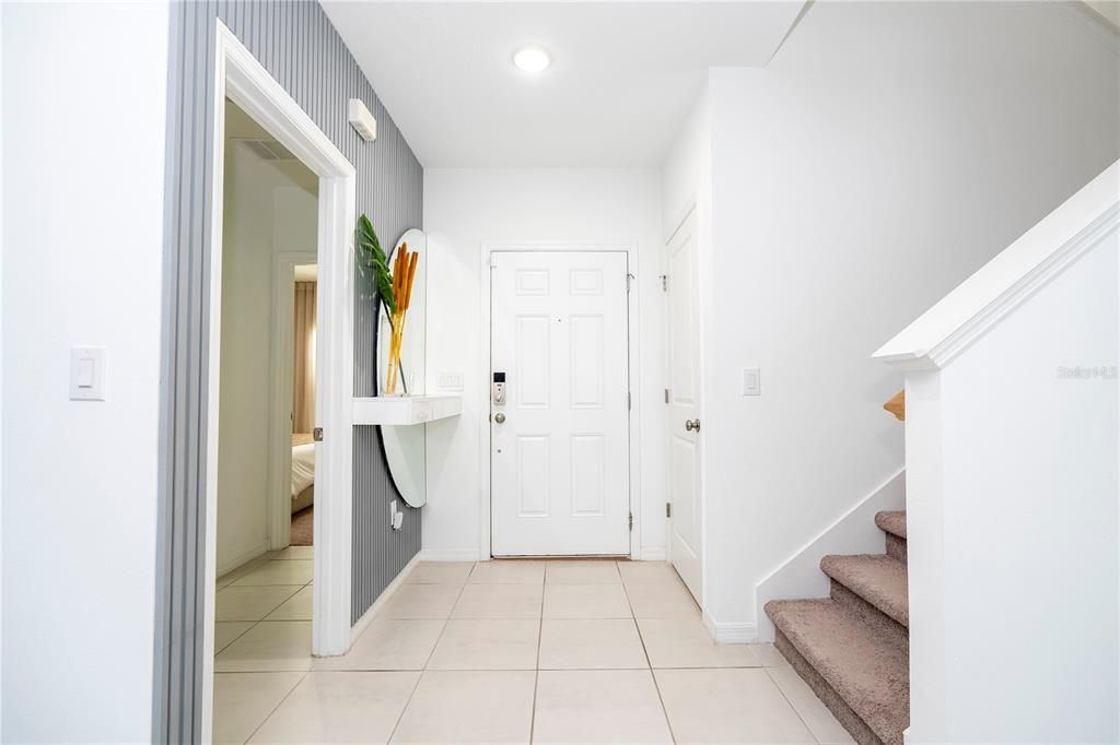For Sale: $599,000 (5 beds, 3 baths, 2707 Square Feet)