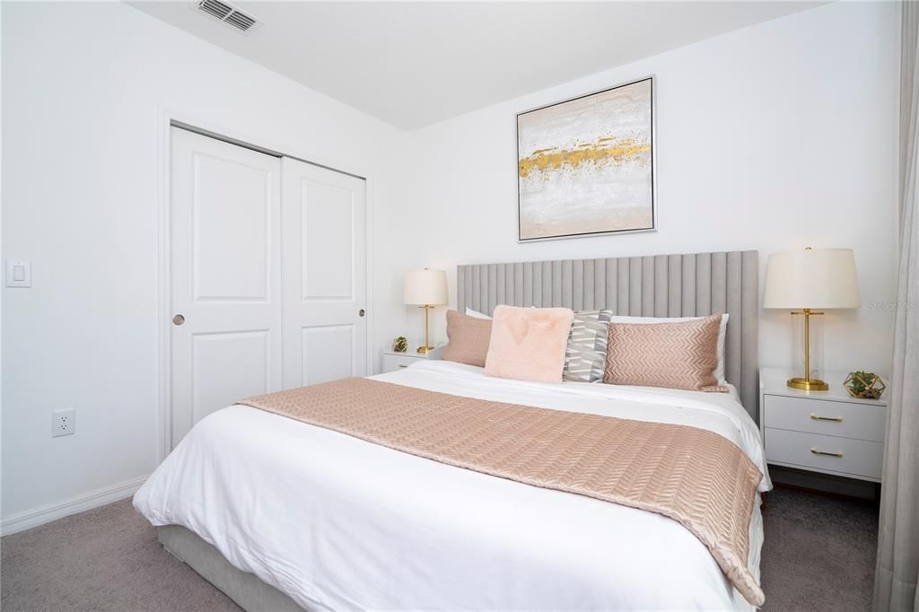 For Sale: $599,000 (5 beds, 3 baths, 2707 Square Feet)