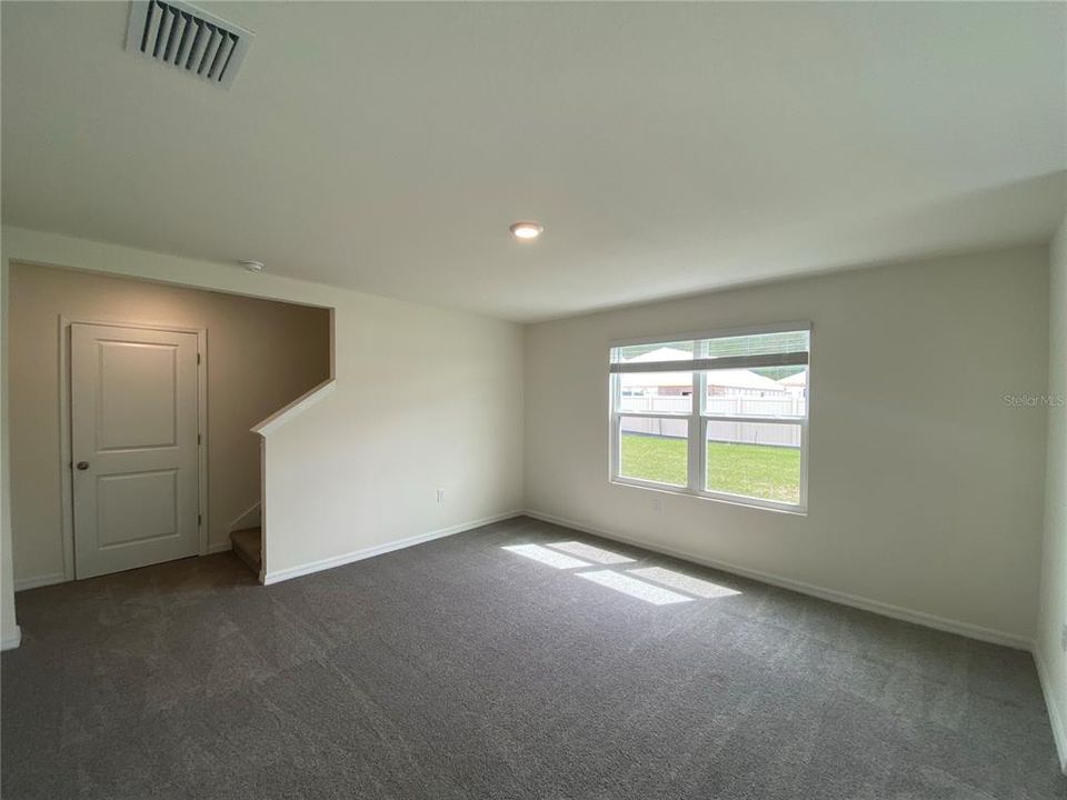 For Rent: $2,600 (4 beds, 3 baths, 2801 Square Feet)