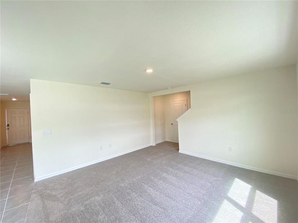 For Rent: $2,600 (4 beds, 3 baths, 2801 Square Feet)