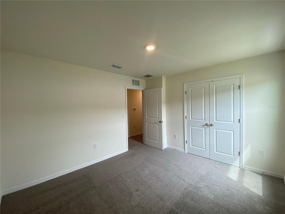 For Rent: $2,600 (4 beds, 3 baths, 2801 Square Feet)