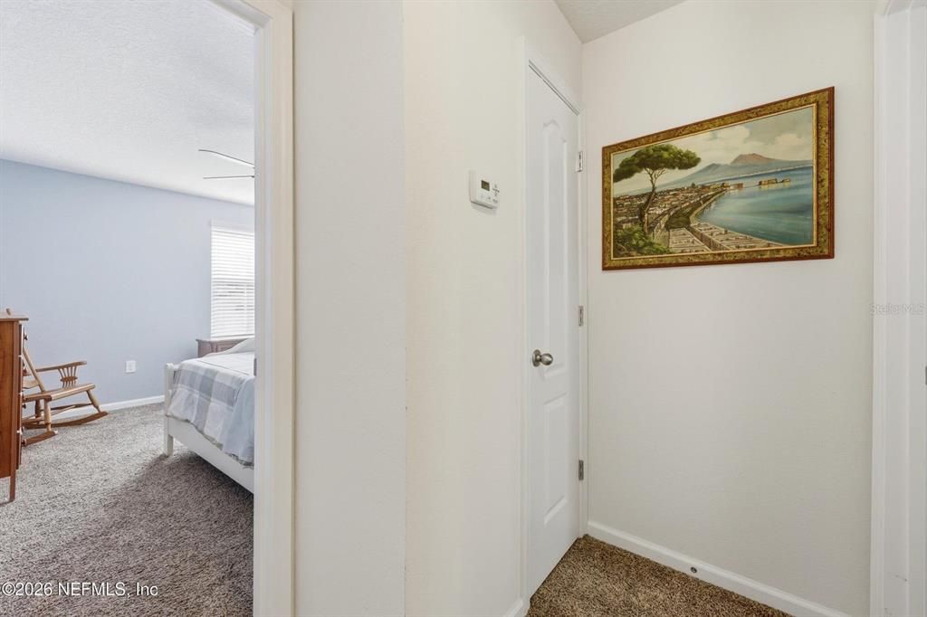 For Sale: $289,000 (2 beds, 2 baths, 1210 Square Feet)