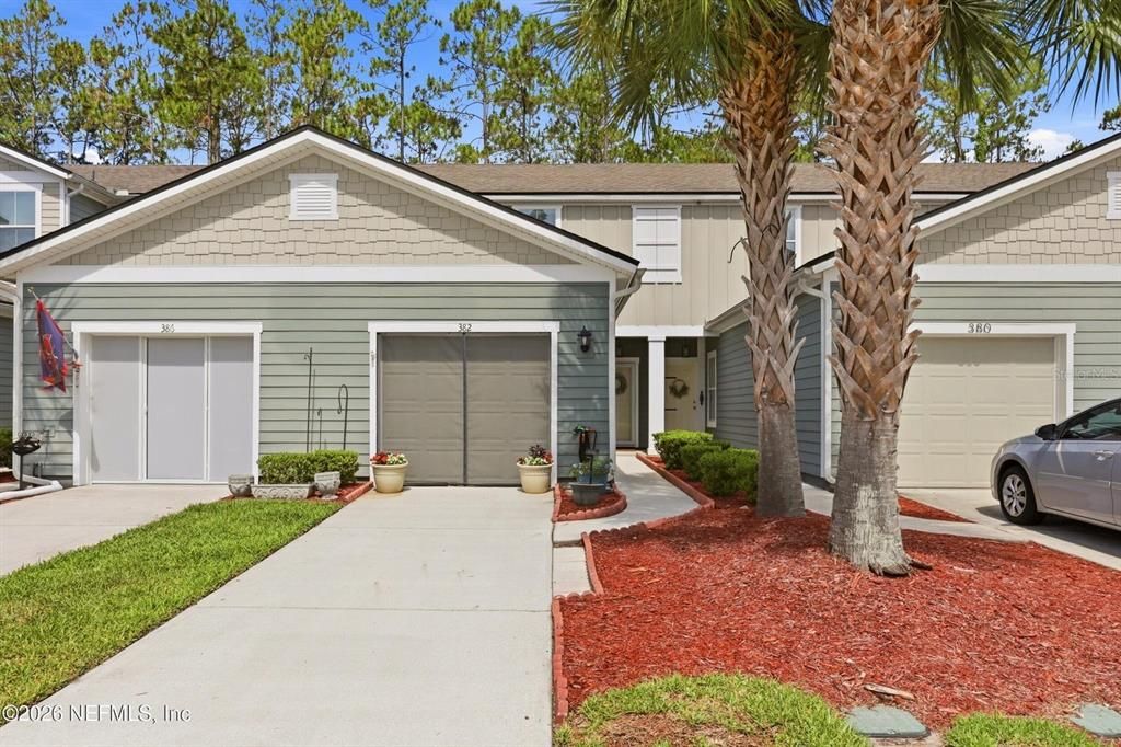 For Sale: $289,000 (2 beds, 2 baths, 1210 Square Feet)