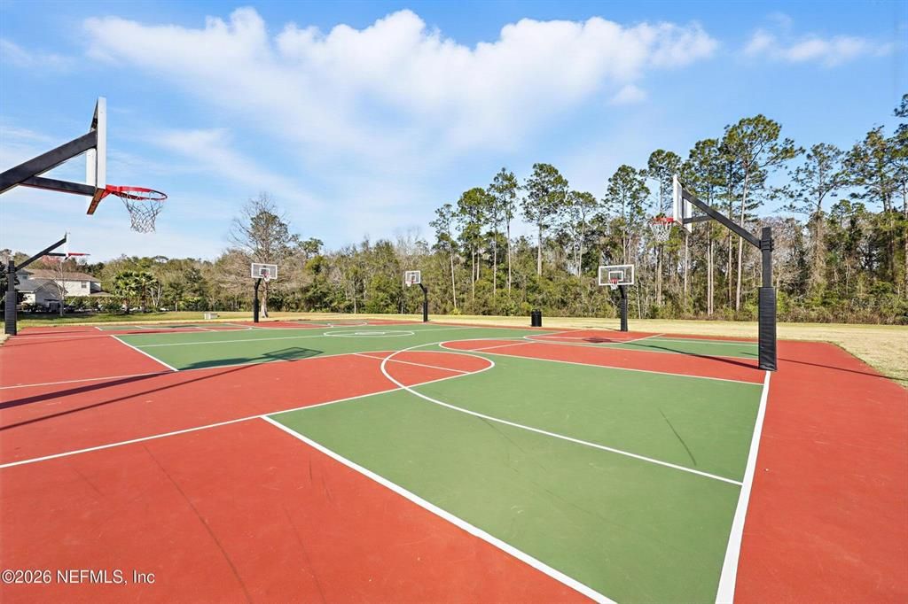 For Sale: $289,000 (2 beds, 2 baths, 1210 Square Feet)