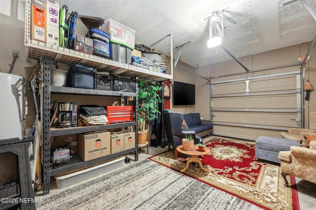 For Sale: $289,000 (2 beds, 2 baths, 1210 Square Feet)