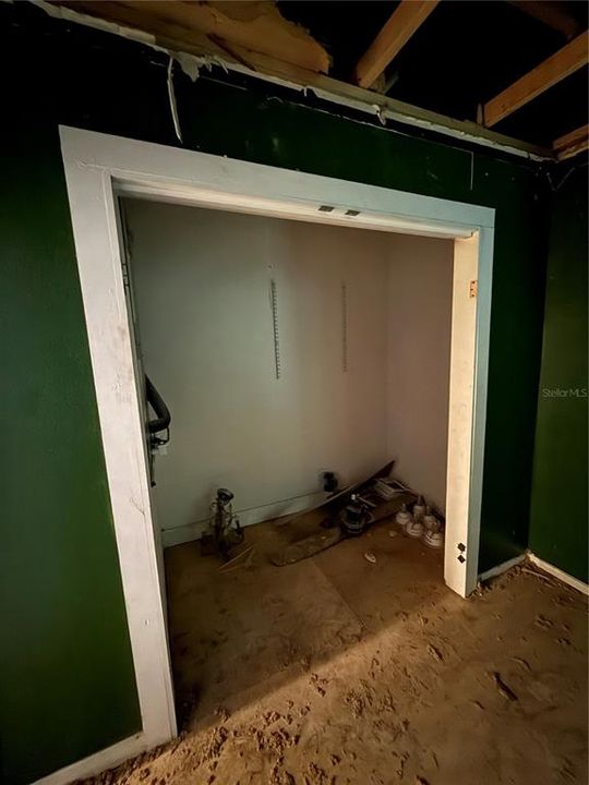 На продажу: $250,000 (3 спален, 2 ванн, 1142 Квадратных фут)
