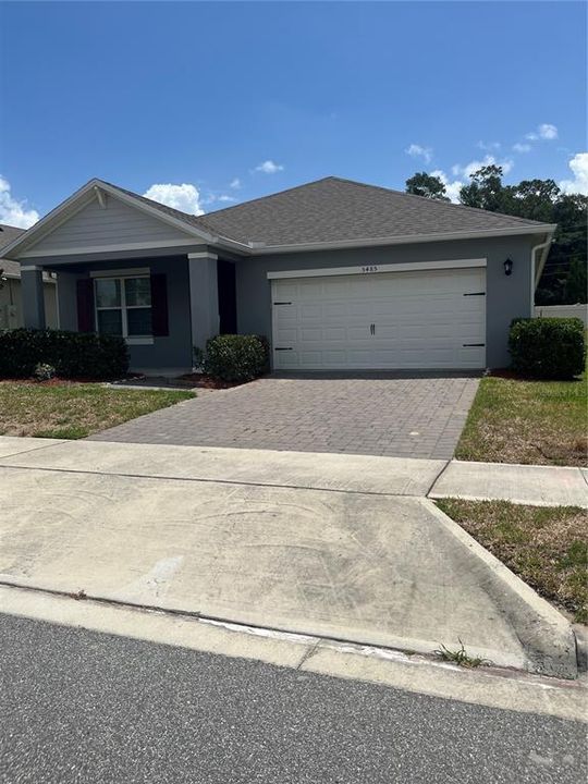For Rent: $2,500 (3 beds, 2 baths, 1690 Square Feet)