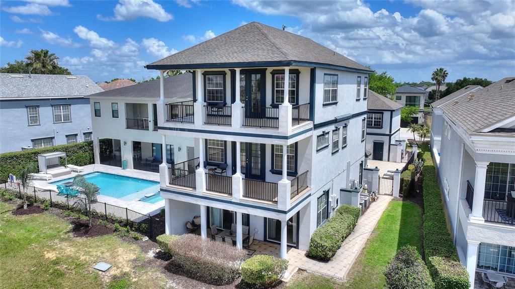 En Venta: $1,400,000 (5 camas, 5 baños, 3775 Pies cuadrados)