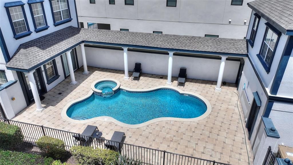 En Venta: $1,400,000 (5 camas, 5 baños, 3775 Pies cuadrados)