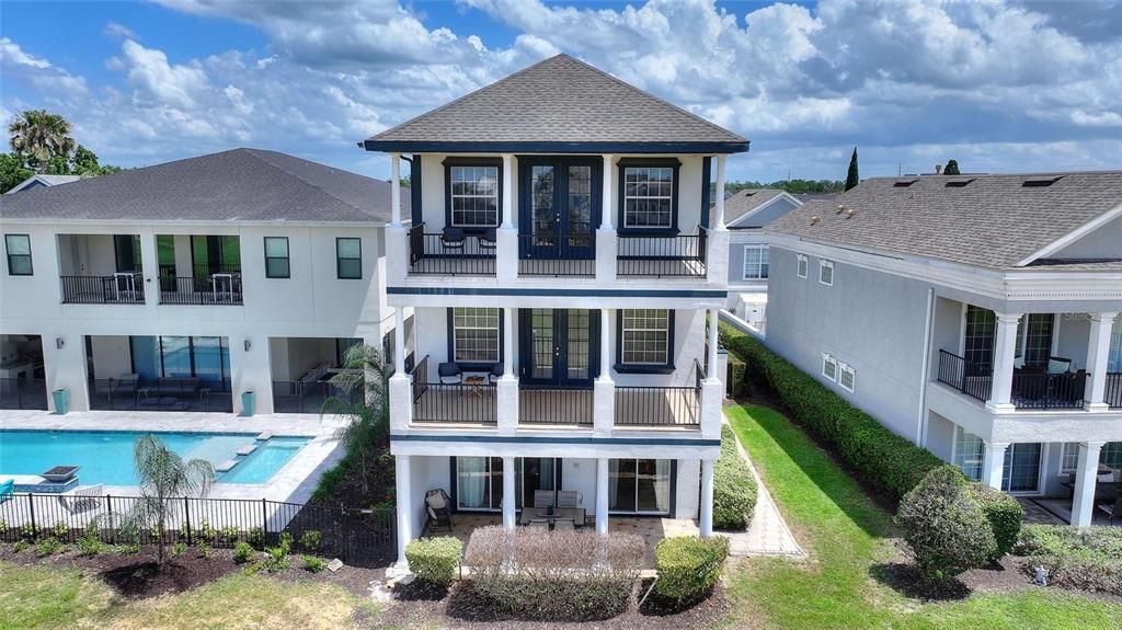 En Venta: $1,400,000 (5 camas, 5 baños, 3775 Pies cuadrados)