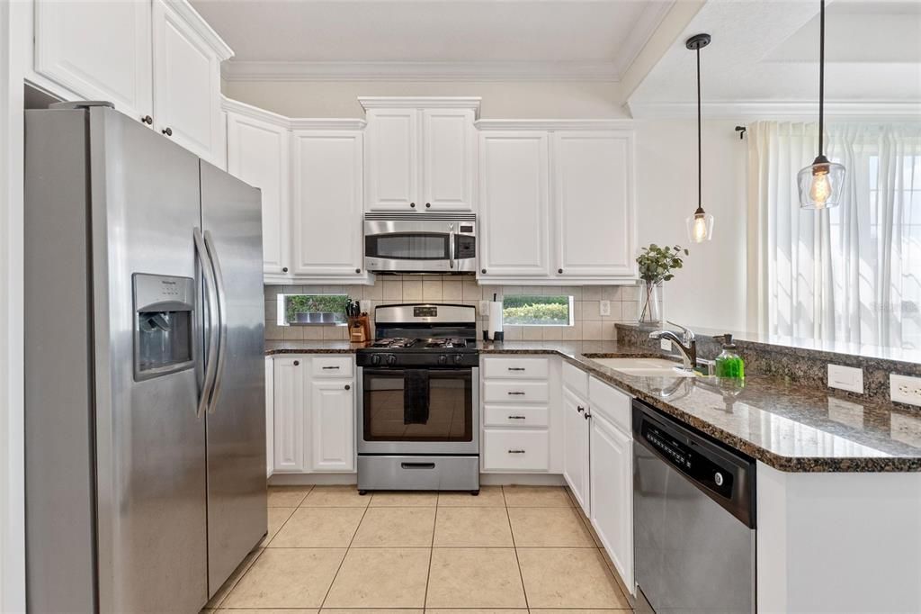 En Venta: $1,400,000 (5 camas, 5 baños, 3775 Pies cuadrados)