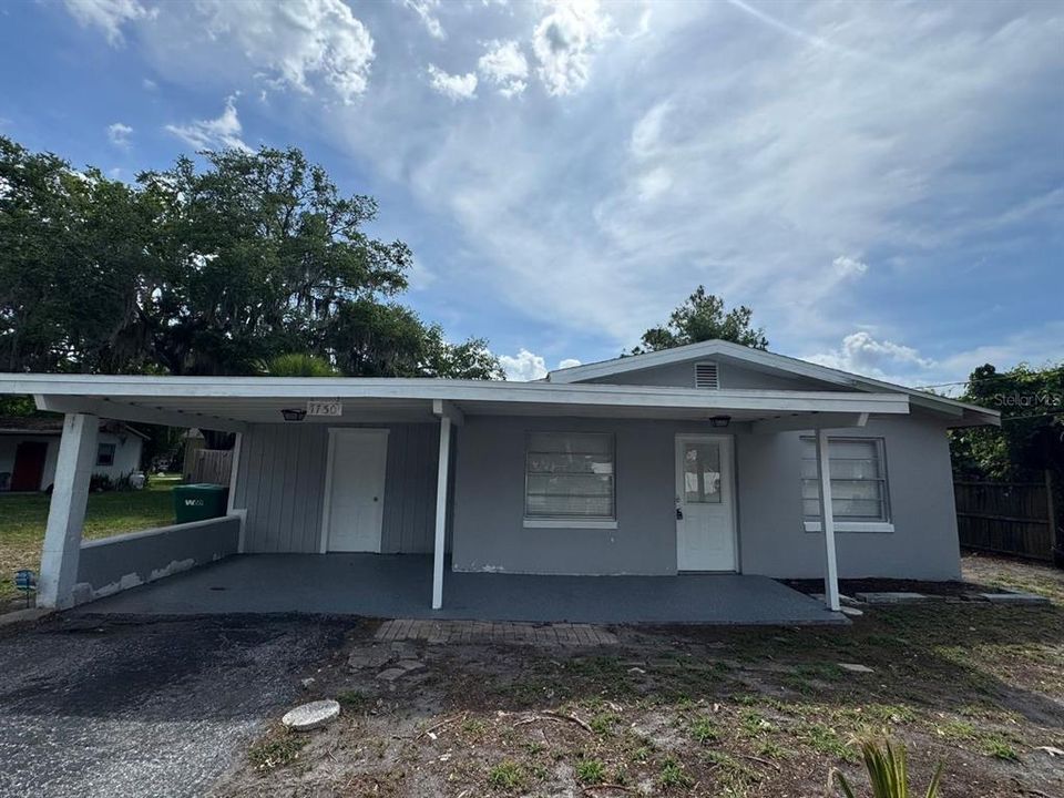 For Rent: $1,575 (2 beds, 1 baths, 840 Square Feet)