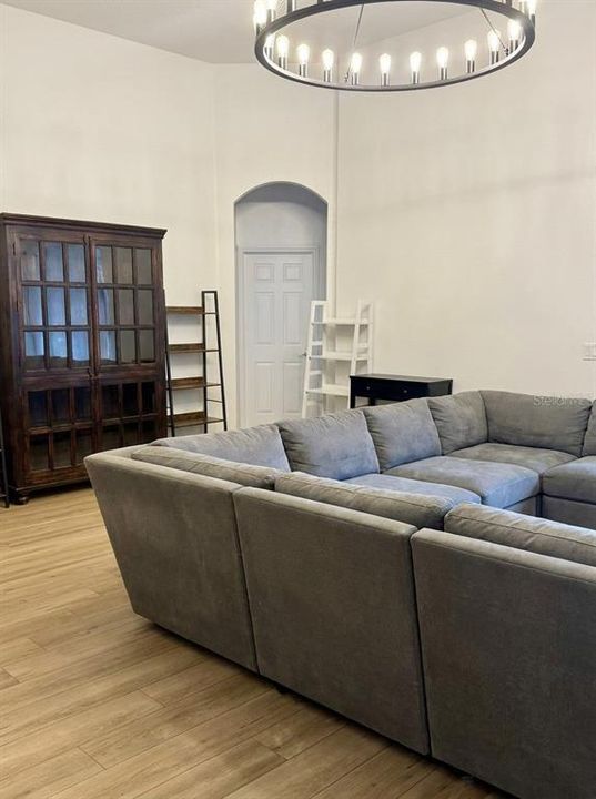 На продажу: $499,900 (4 спален, 3 ванн, 2617 Квадратных фут)