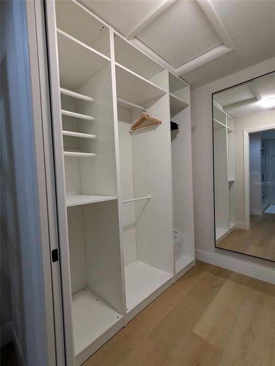 For Rent: $5,600 (3 beds, 2 baths, 2101 Square Feet)