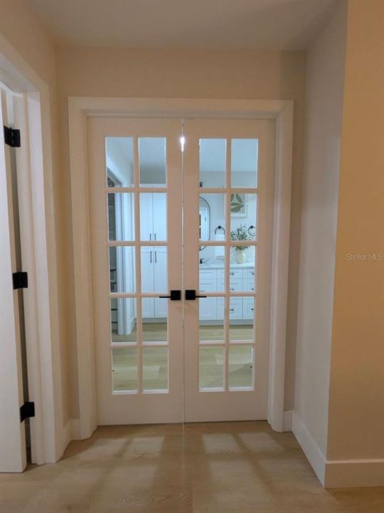 For Rent: $5,600 (3 beds, 2 baths, 2101 Square Feet)