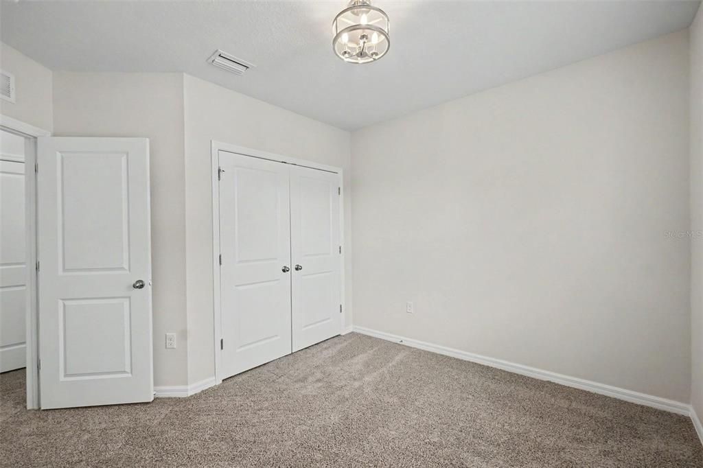 For Sale: $240,000 (3 beds, 2 baths, 1478 Square Feet)