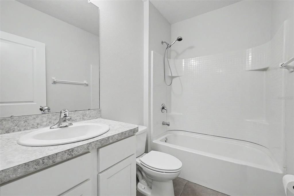 For Sale: $240,000 (3 beds, 2 baths, 1478 Square Feet)
