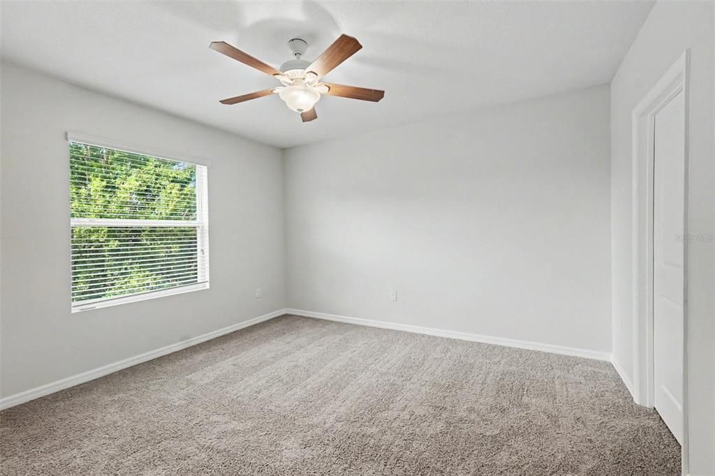 For Sale: $240,000 (3 beds, 2 baths, 1478 Square Feet)