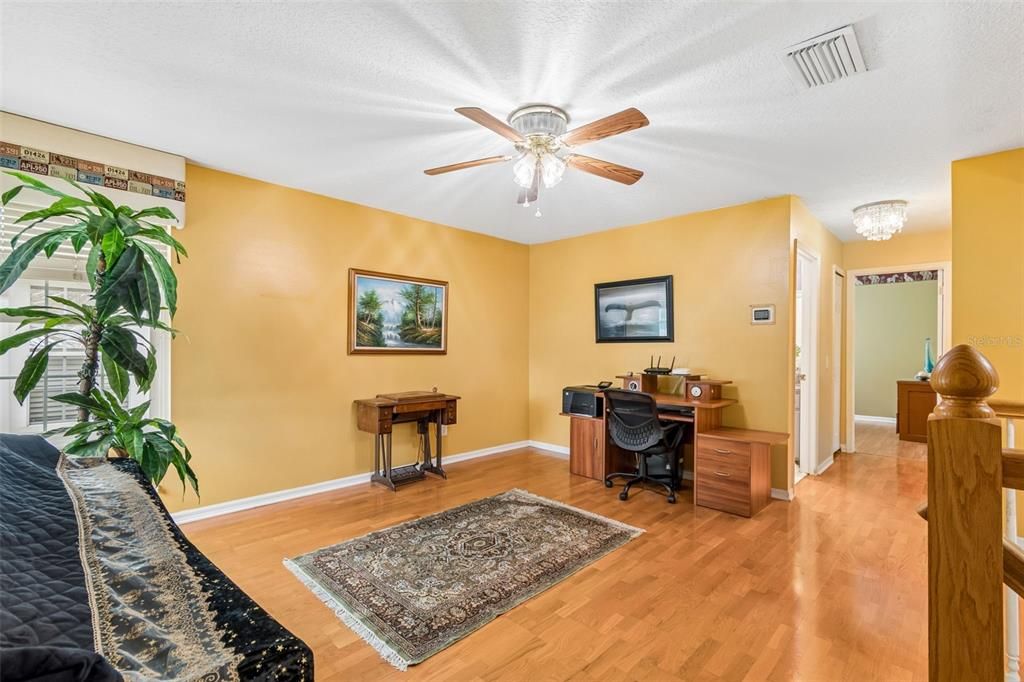 For Sale: $438,000 (4 beds, 3 baths, 2184 Square Feet)