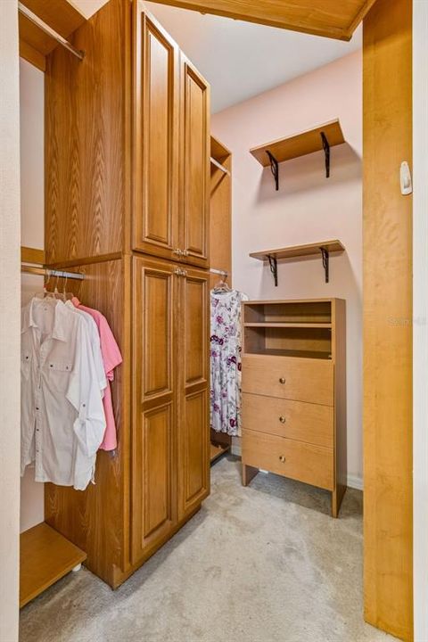For Sale: $438,000 (4 beds, 3 baths, 2184 Square Feet)