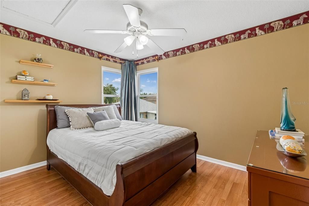 For Sale: $438,000 (4 beds, 3 baths, 2184 Square Feet)