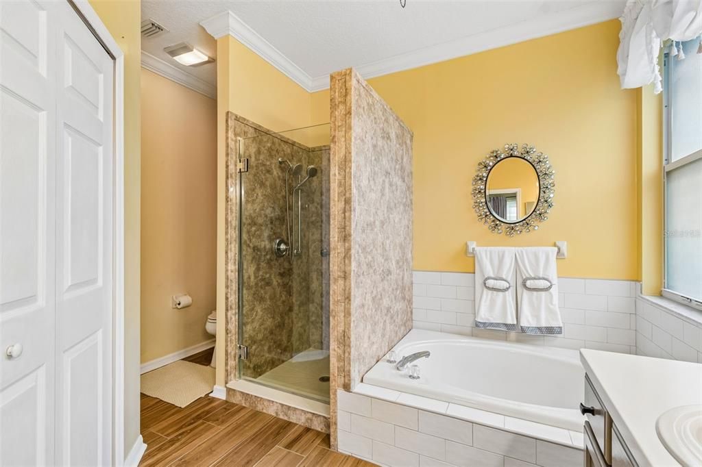 For Sale: $438,000 (4 beds, 3 baths, 2184 Square Feet)