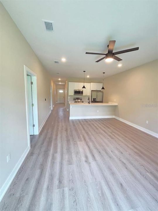 For Sale: $498,000 (6 beds, 0 baths, 2400 Square Feet)
