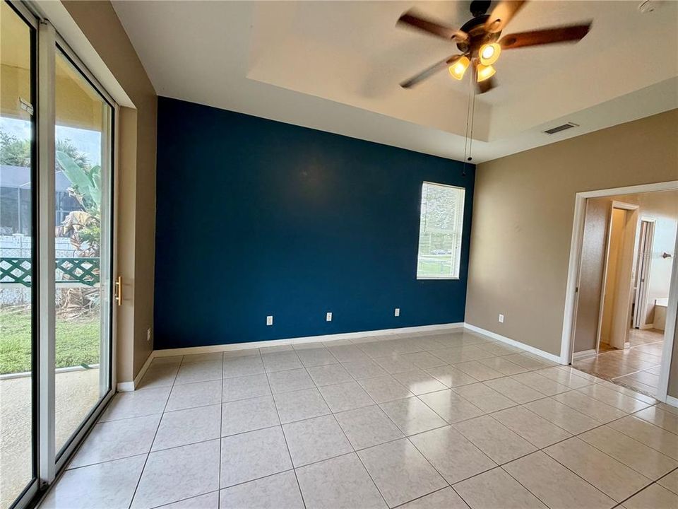 For Rent: $2,300 (3 beds, 2 baths, 1815 Square Feet)