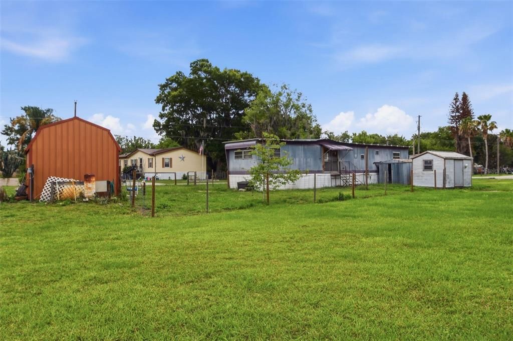 For Sale: $30,000 (2 beds, 1 baths, 672 Square Feet)