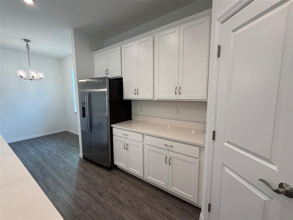 For Rent: $2,250 (4 beds, 3 baths, 2000 Square Feet)