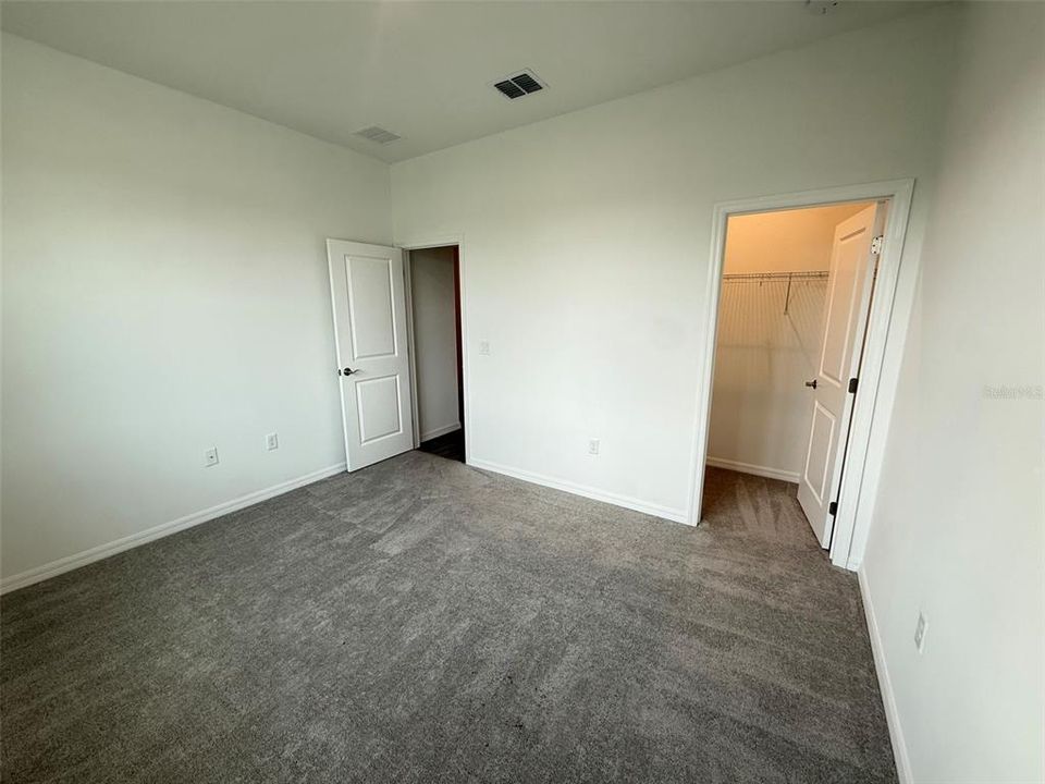 For Rent: $2,250 (4 beds, 3 baths, 2000 Square Feet)