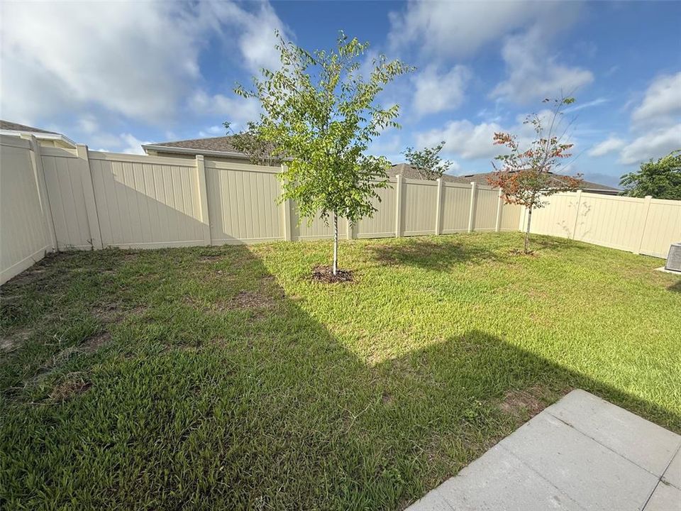 For Rent: $2,250 (4 beds, 3 baths, 2000 Square Feet)